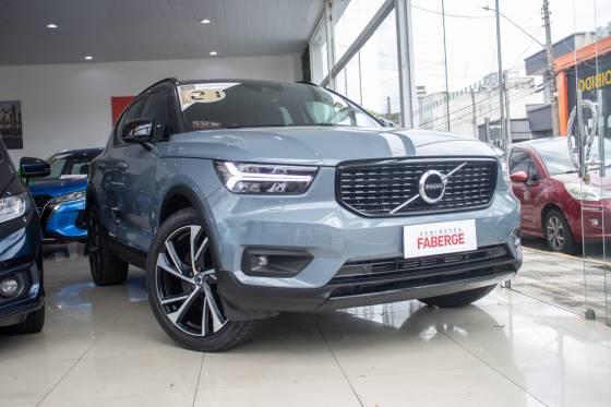 VOLVO XC40 1.5 T5 RECHARGE R-DESIGN GEARTRONIC
